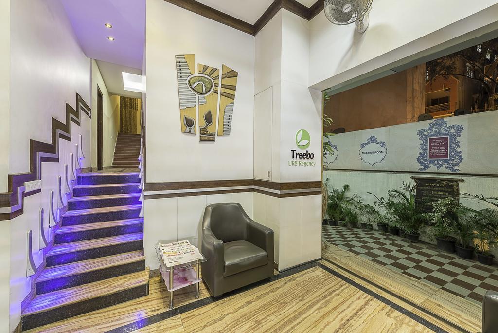 מלון העיר בנגלור Treebo Trip Grand Regency מראה חיצוני תמונה